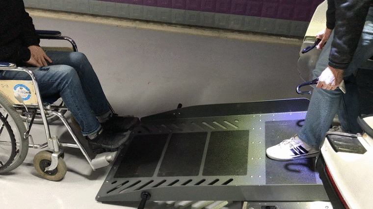 995E964D5C8602102E.gif